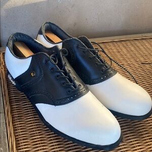 D- Eagle Black and White golf Shoes Timeless Design 12.5 men with spikes